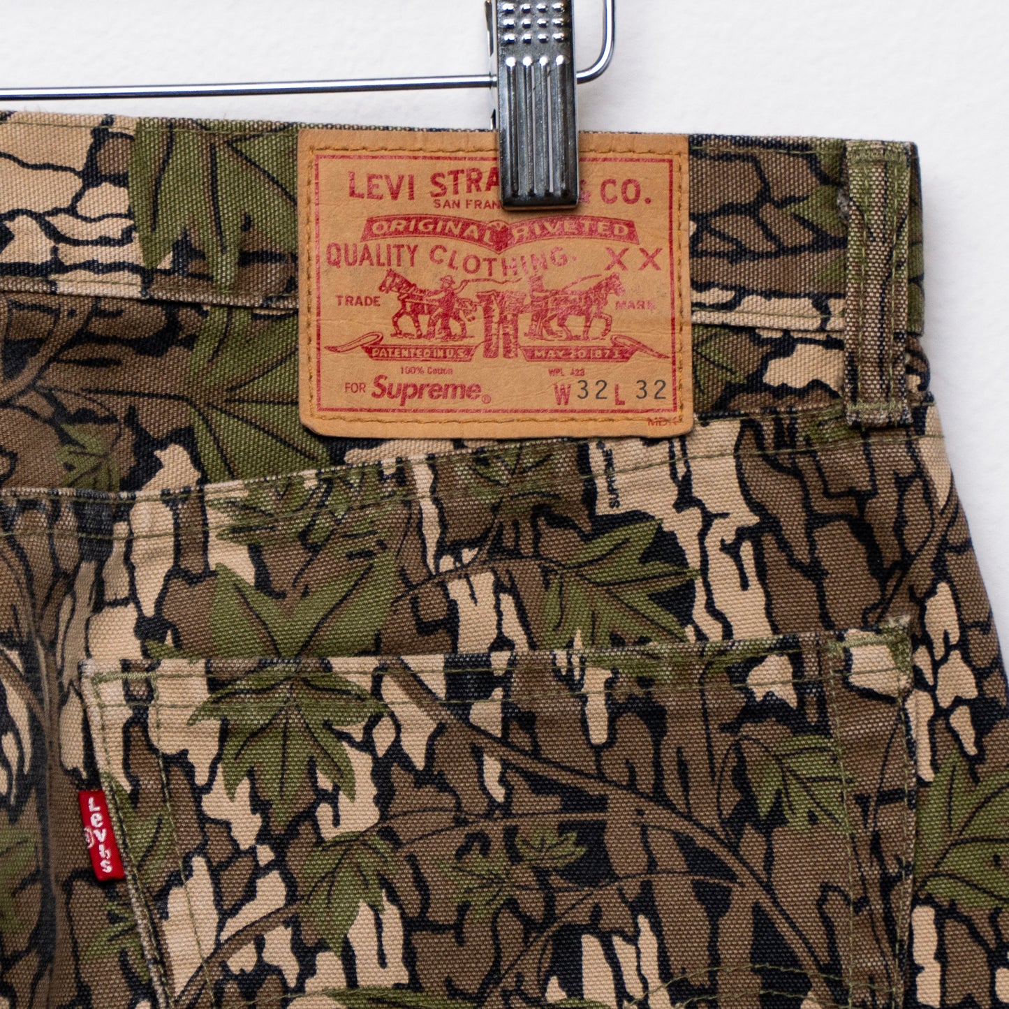Supreme x Levis Camo 505 Jeans